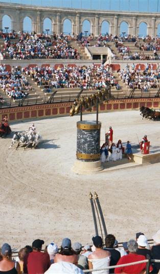 Le Grand PArc du Puy du Fou à 1h30 du camping